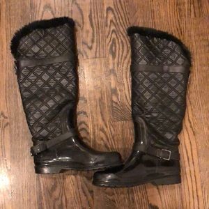 Michael Kor’s rain boots with Fur women’s size 8